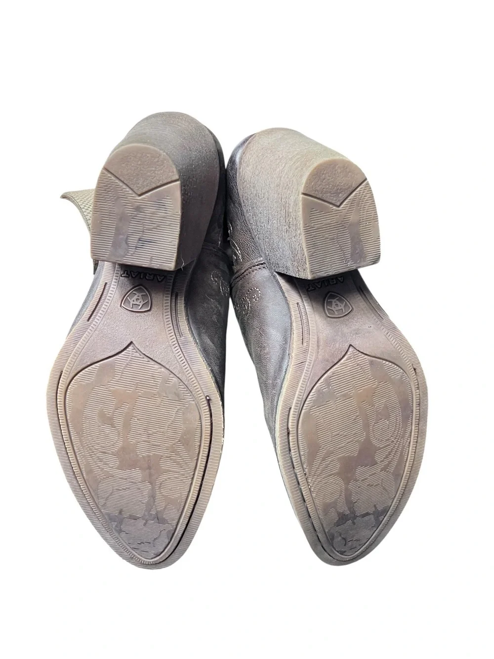 Ariat dixon booties